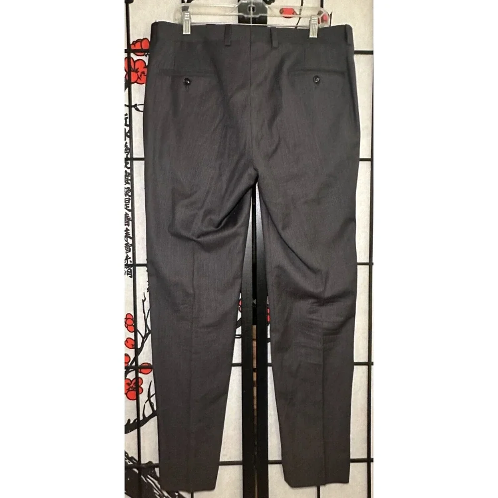 TED BAKER London Jefferson 100% Wool Gray Flat Front Dress Pants 36R 36x33‎